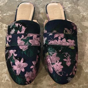 Ann Taylor Loft Floral Slip Ons